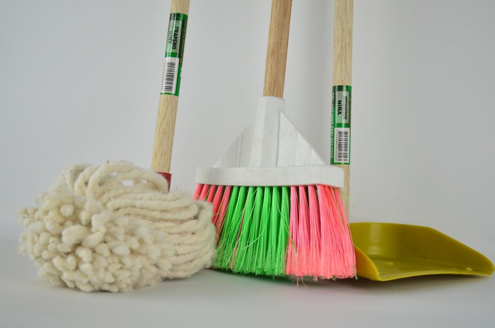 5 artículos que no pueden faltar en tu kit de limpieza